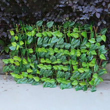 Load image into Gallery viewer, Artificial Expandable Garden Fence